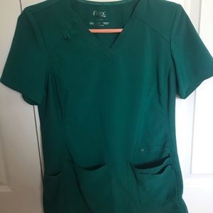 HUNTER GREEN scrub top